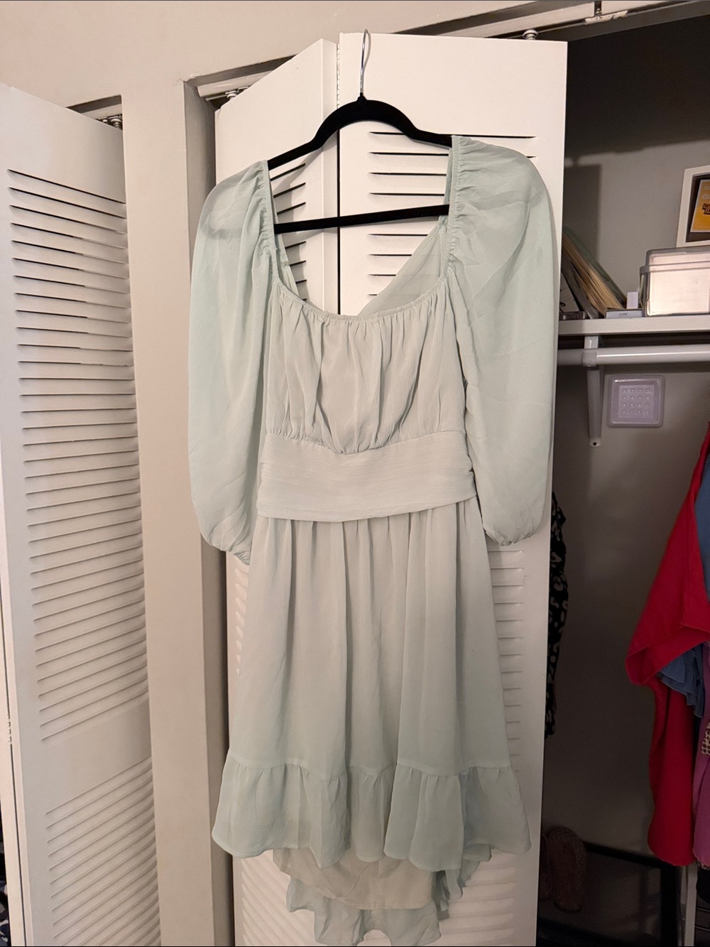 Women's Puff Sleeve Chiffon Dress in Pale Mint
